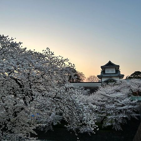 Marutto Ishikawa Apartment Kanazawa Bagian luar foto