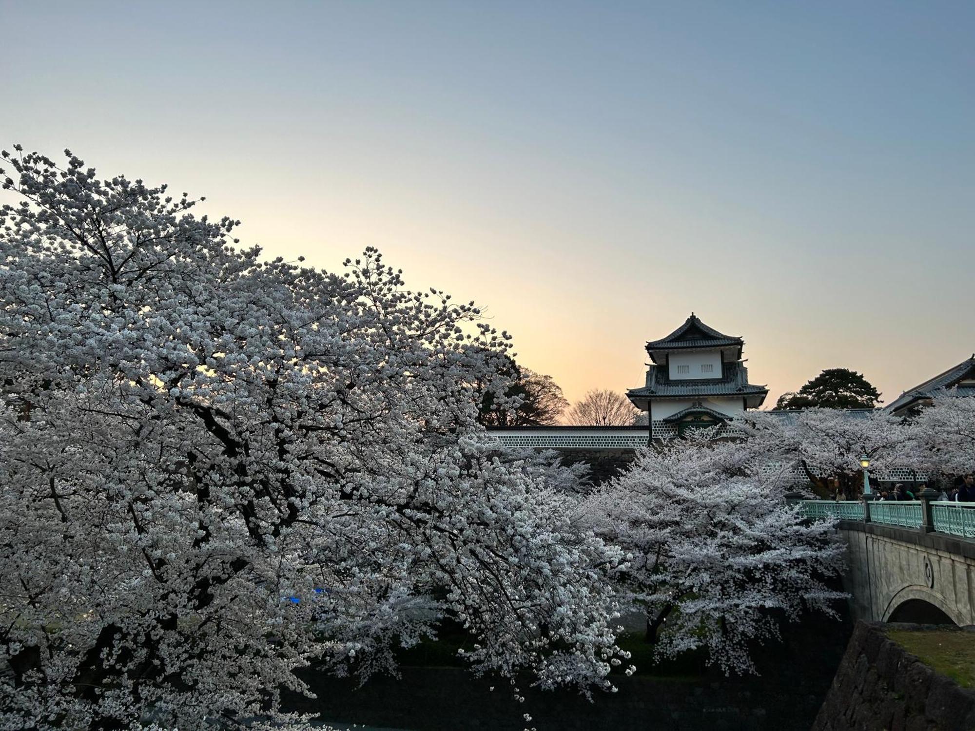 Marutto Ishikawa Apartment Kanazawa Bagian luar foto